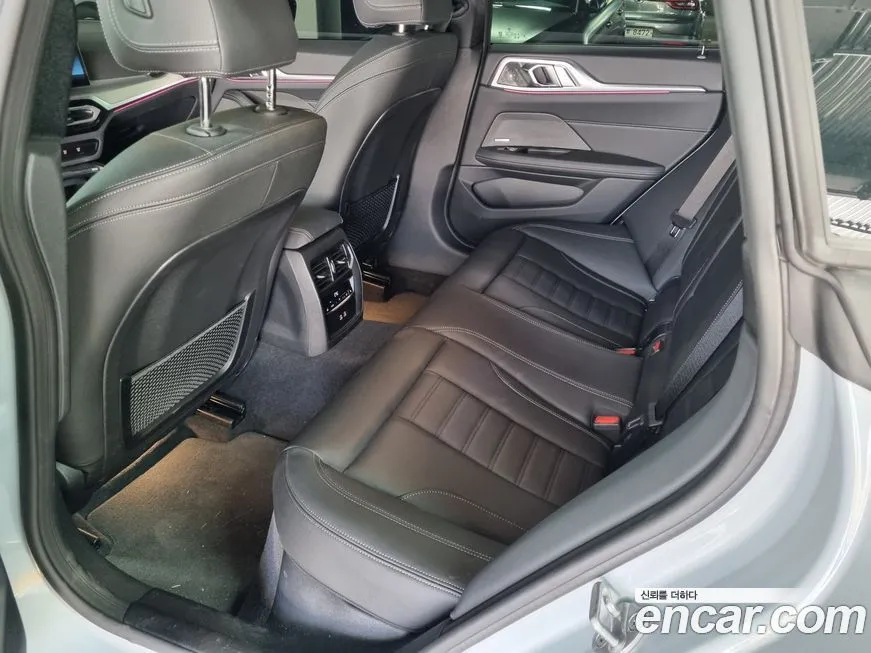 BMW 4-Series 2024 из KR, фото 8