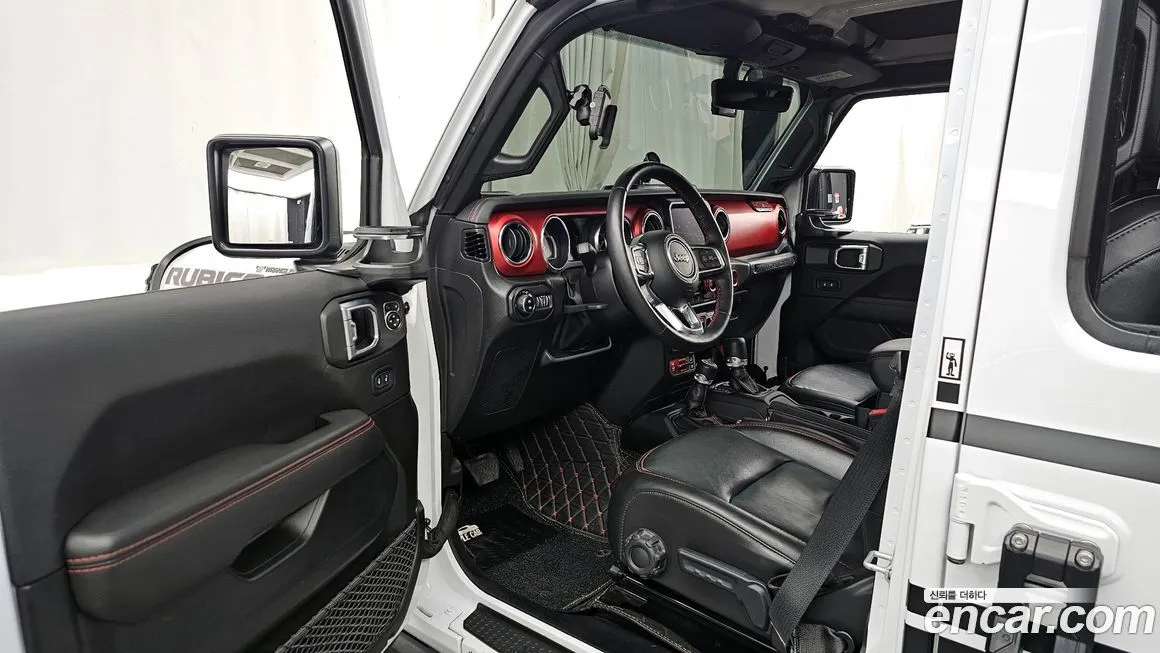 Jeep Wrangler 2023 из KR, фото 10