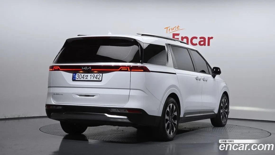 Kia Carnival 2023 из KR, фото 2