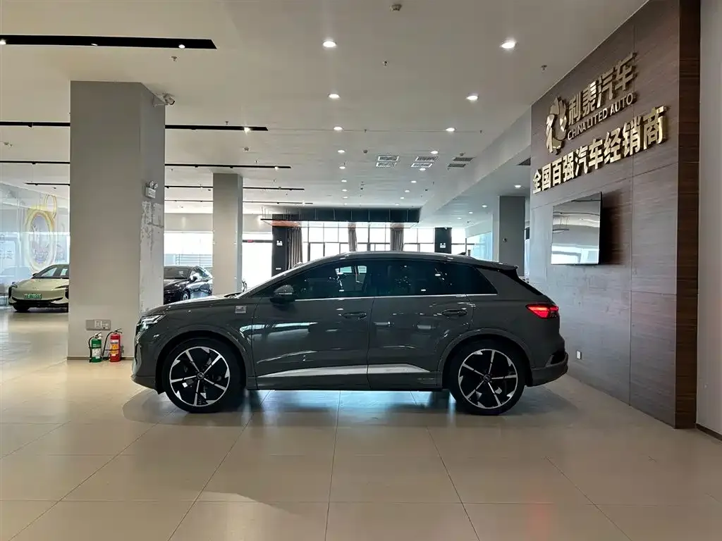 Audi Q4 e-tron 2023 из CN, фото 8