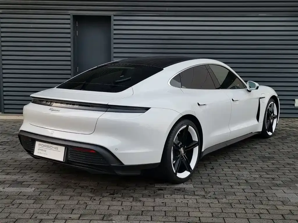 Porsche Taycan 2021 из CN, фото 10