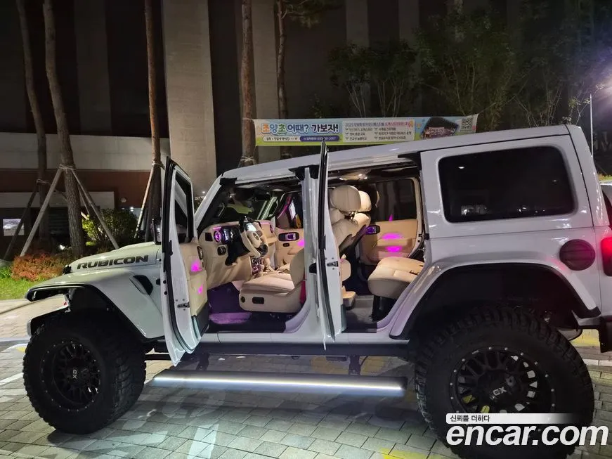 Jeep Wrangler — фото 3