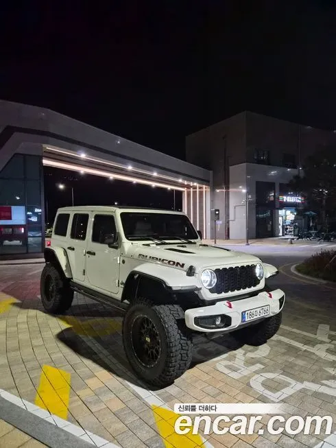 Jeep Wrangler — фото 6