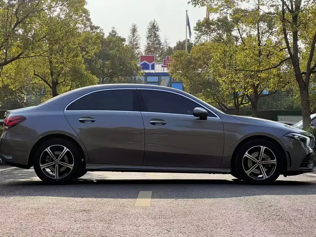 Mercedes-Benz A-Class 2022 из CN, фото 4