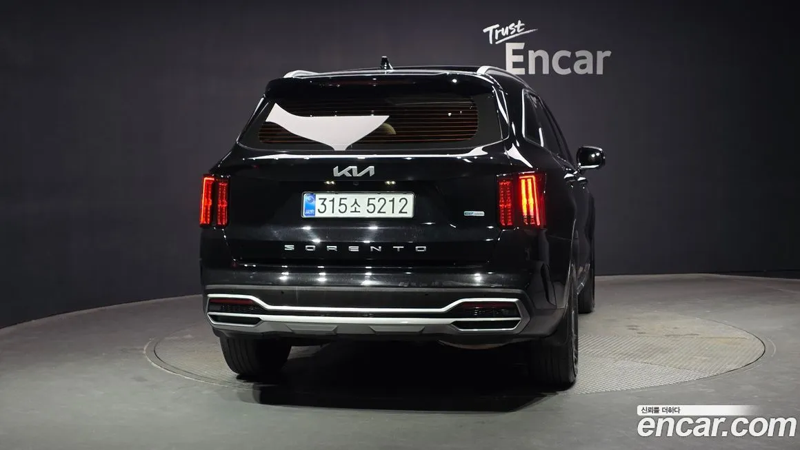 Kia Sorento — фото 4
