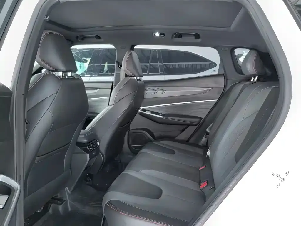 Geely Boyue 2024 из CN, фото 9