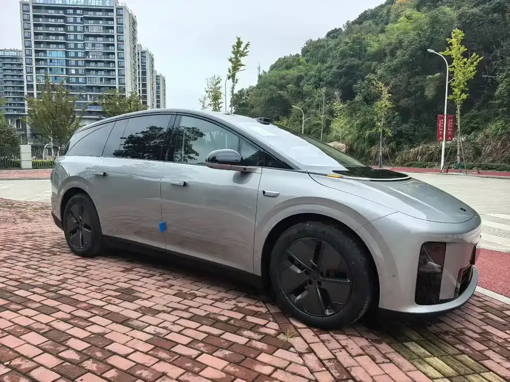 Li Auto i8 2025 из CN, фото 2