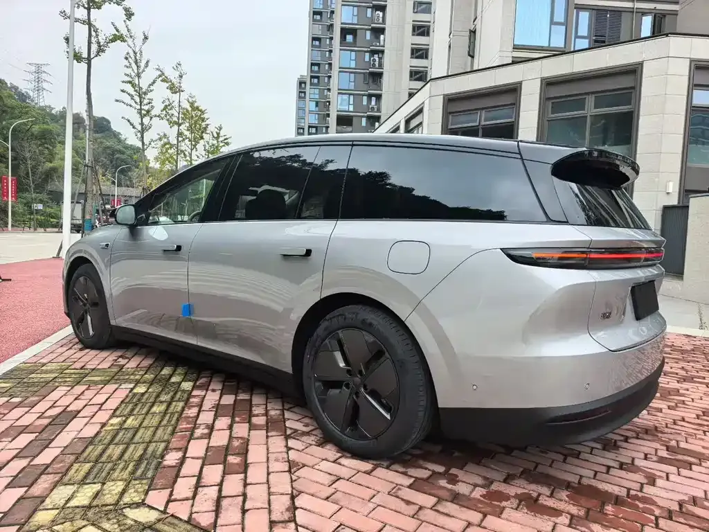 Li Auto i8 2025 из CN, фото 5