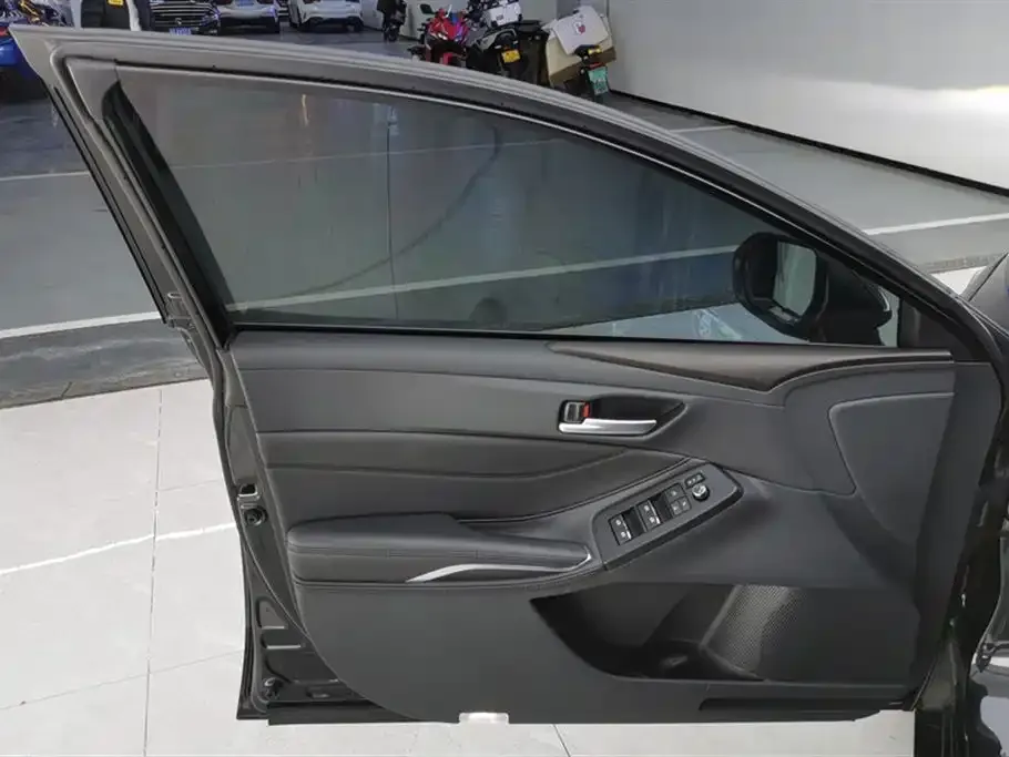 Toyota Avalon 2024 из CN, фото 7