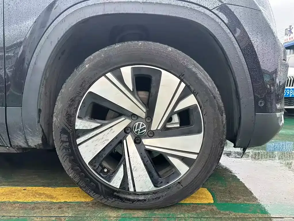 Volkswagen Teramont 2023 из CN, фото 10