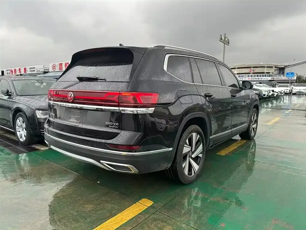 Volkswagen Teramont 2023 из CN, фото 3