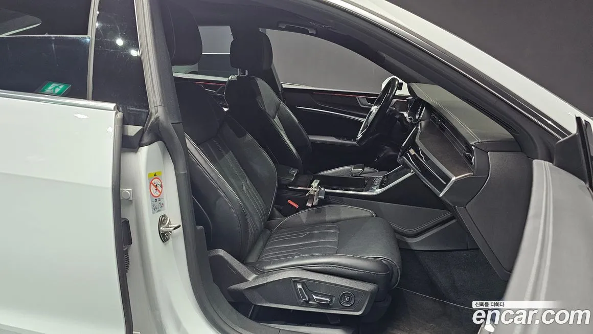 Audi A7 2021 из KR, фото 10
