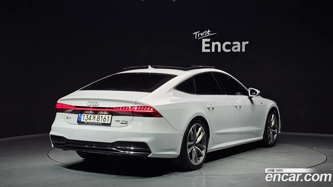 Audi A7 2021 из KR, фото 2