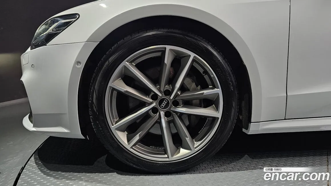 Audi A7 2021 из KR, фото 5