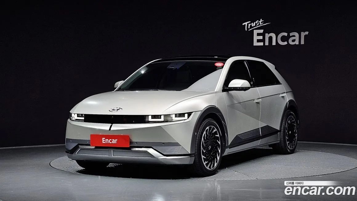 Hyundai Ioniq5 — фото 1