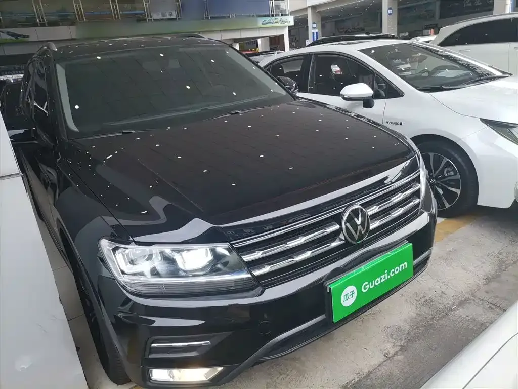 Volkswagen Tiguan L — фото 4
