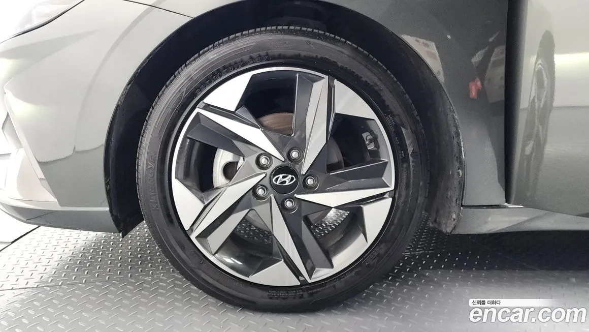Hyundai AVANTE — фото 5
