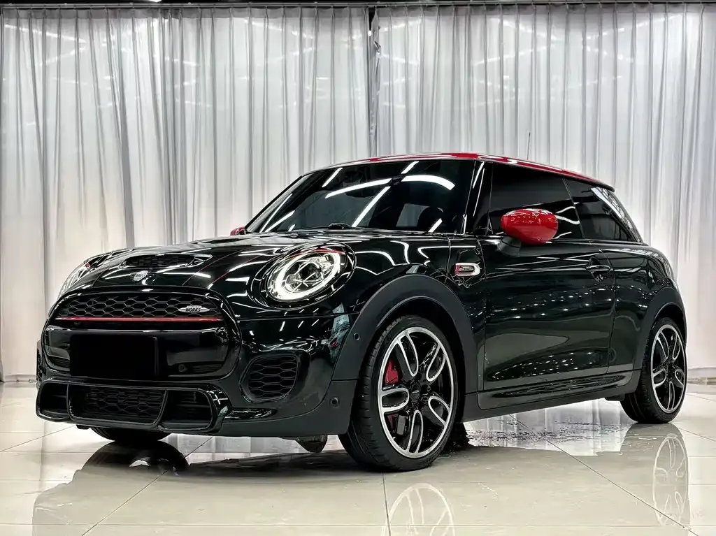MINI JCW (John Cooper Works)