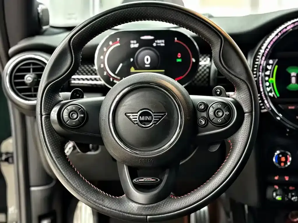 MINI JCW (John Cooper Works) 2021 из CN, фото 5