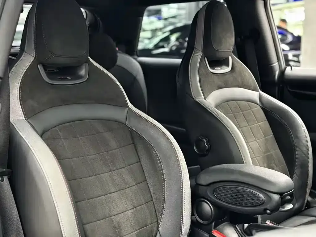MINI JCW (John Cooper Works) 2021 из CN, фото 7