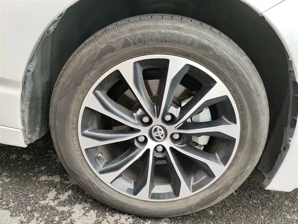 Toyota Avalon 2023 из CN, фото 8