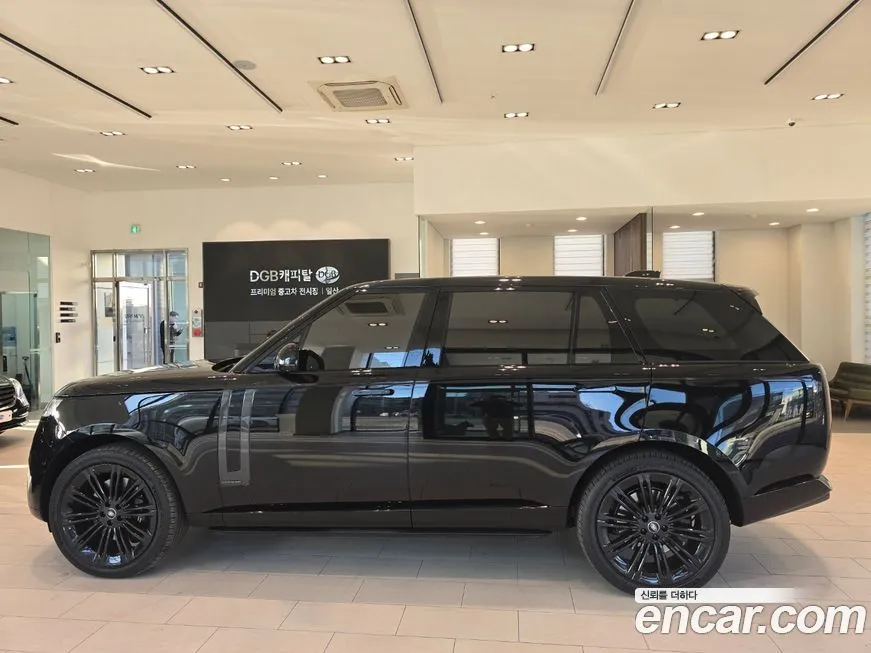 Land Rover Range Rover 2025 из KR, фото 5