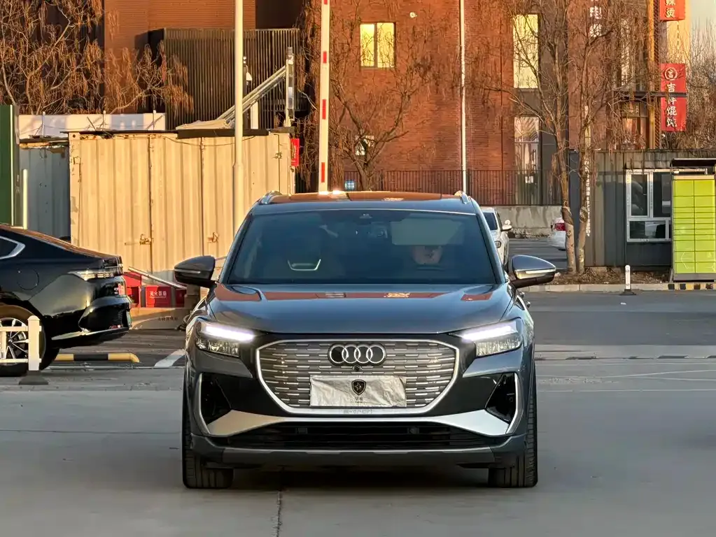 Audi Q4 e-tron 2023 из CN, фото 2