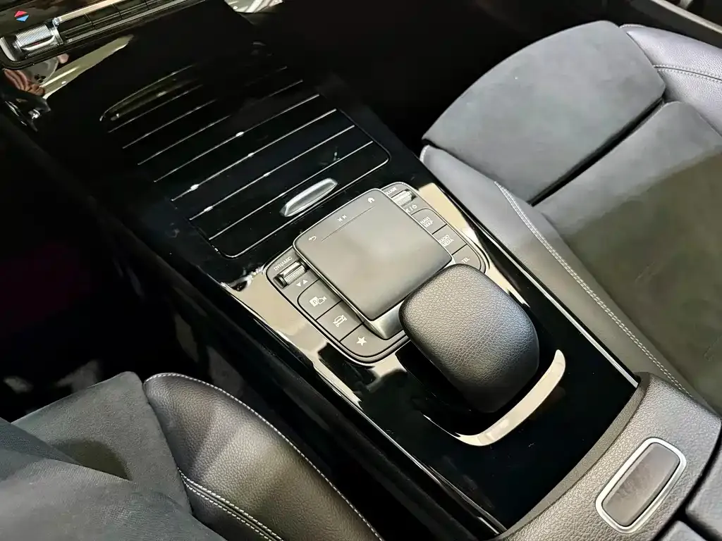 Mercedes-Benz A-Class 2021 из CN, фото 10