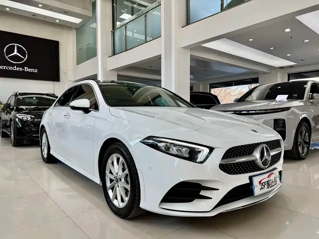 Mercedes-Benz A-Class 2021 из CN, фото 3