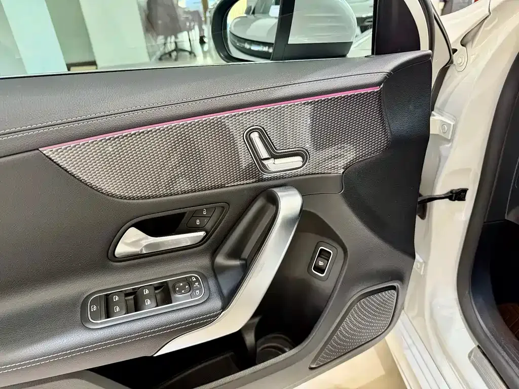 Mercedes-Benz A-Class 2021 из CN, фото 5