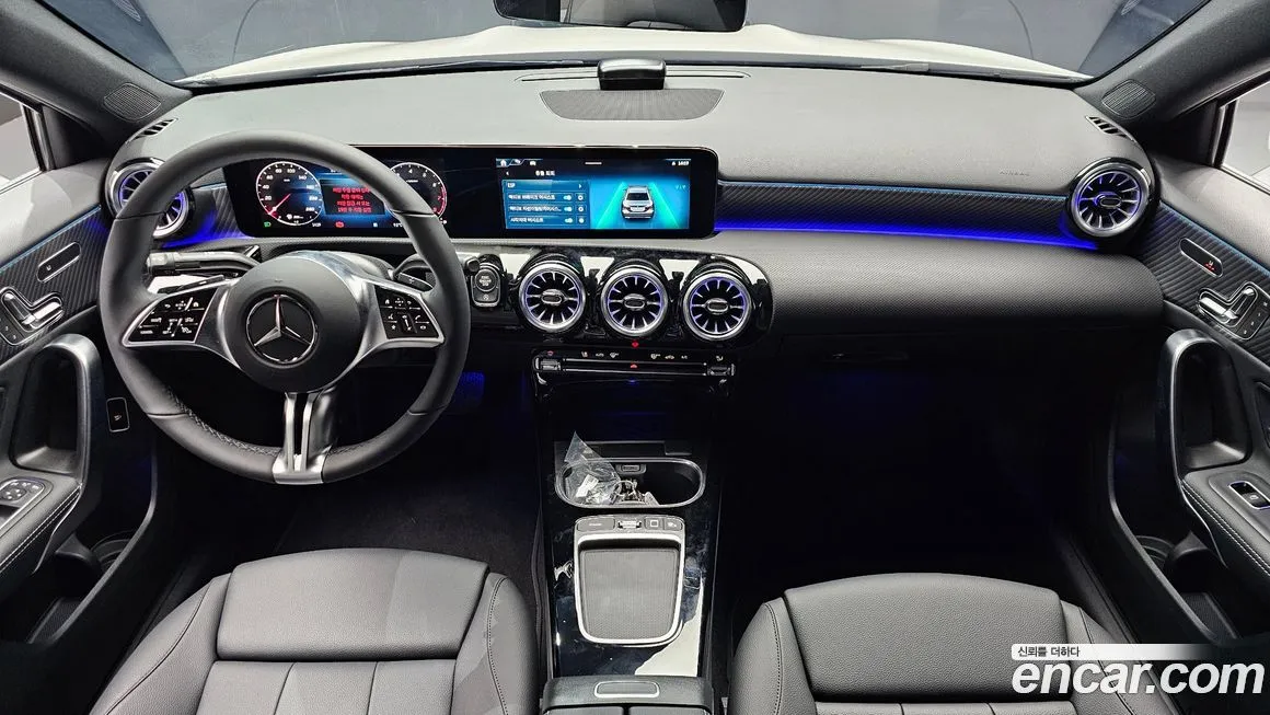 Mercedes-Benz A-Class — фото 7