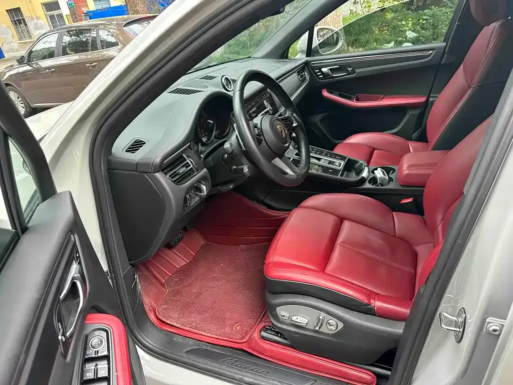 Porsche Macan 2023 из CN, фото 5