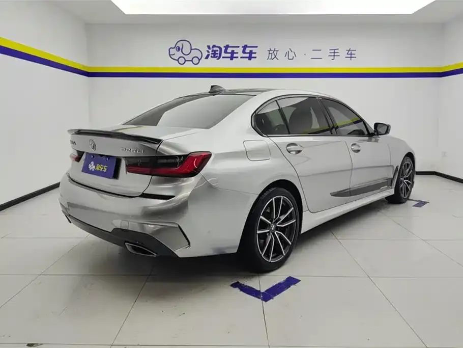 BMW 3 Series 2021 из CN, фото 3