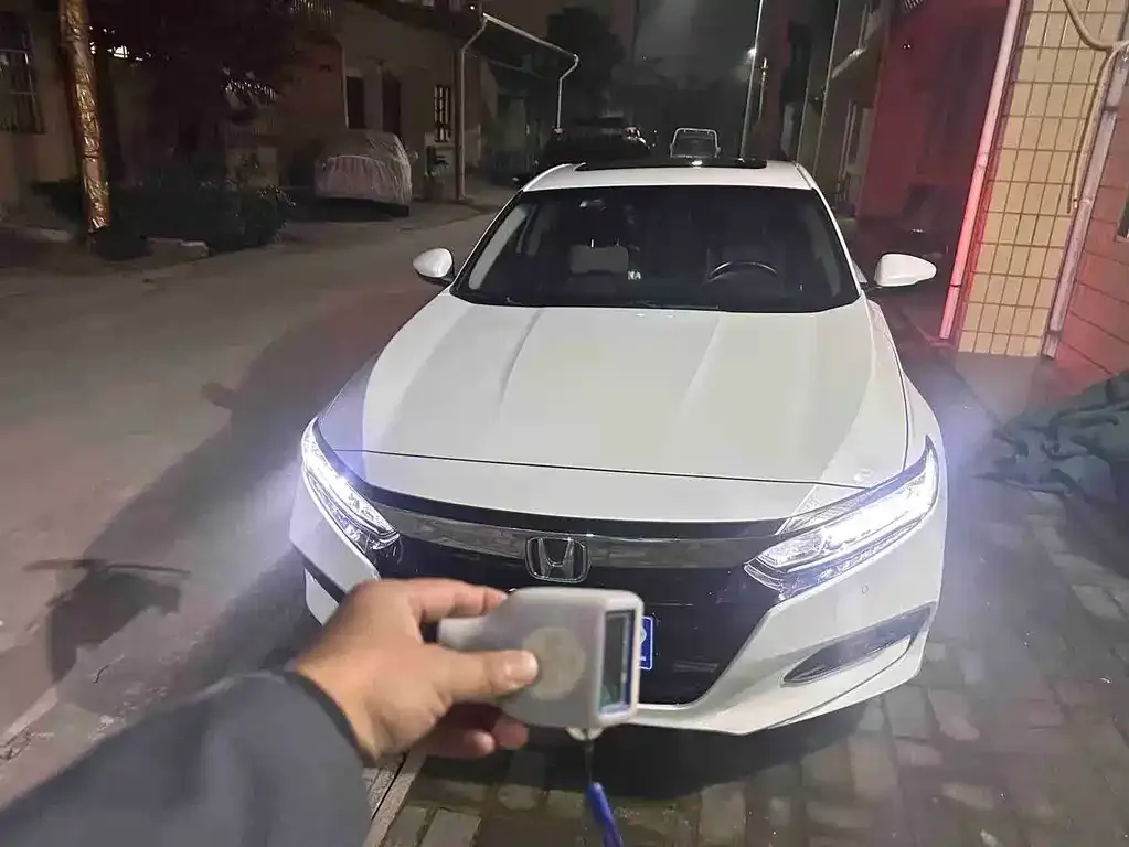 Honda Accord 2021 из CN, фото 2