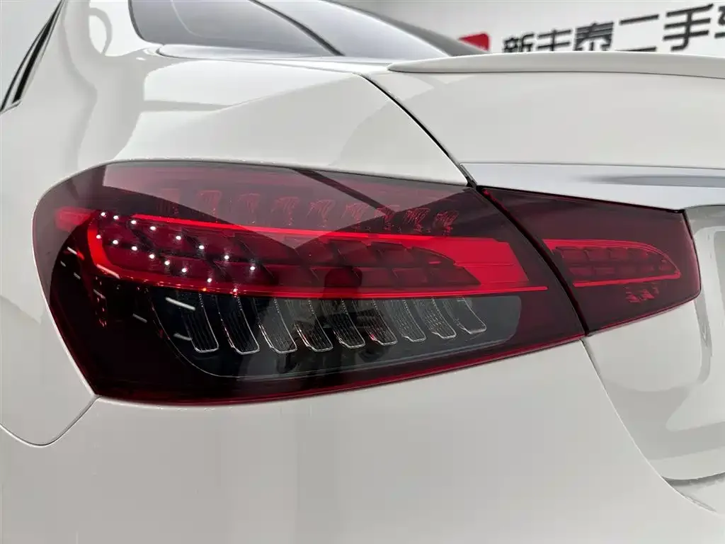Mercedes-Benz E-Class (Import) 2022 из CN, фото 8