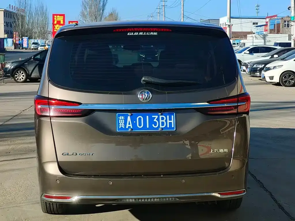 Buick GL8 2021 из CN, фото 8