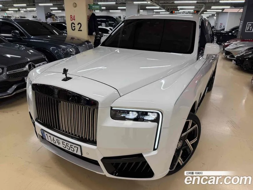 Rolls-Royce Cullinan 2022 из KR, фото 3
