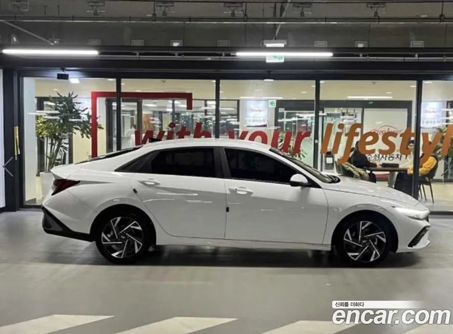 Hyundai AVANTE 2024 из KR, фото 3