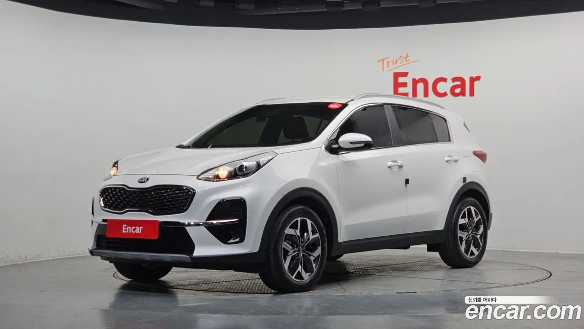 Kia Sportage — фото 1