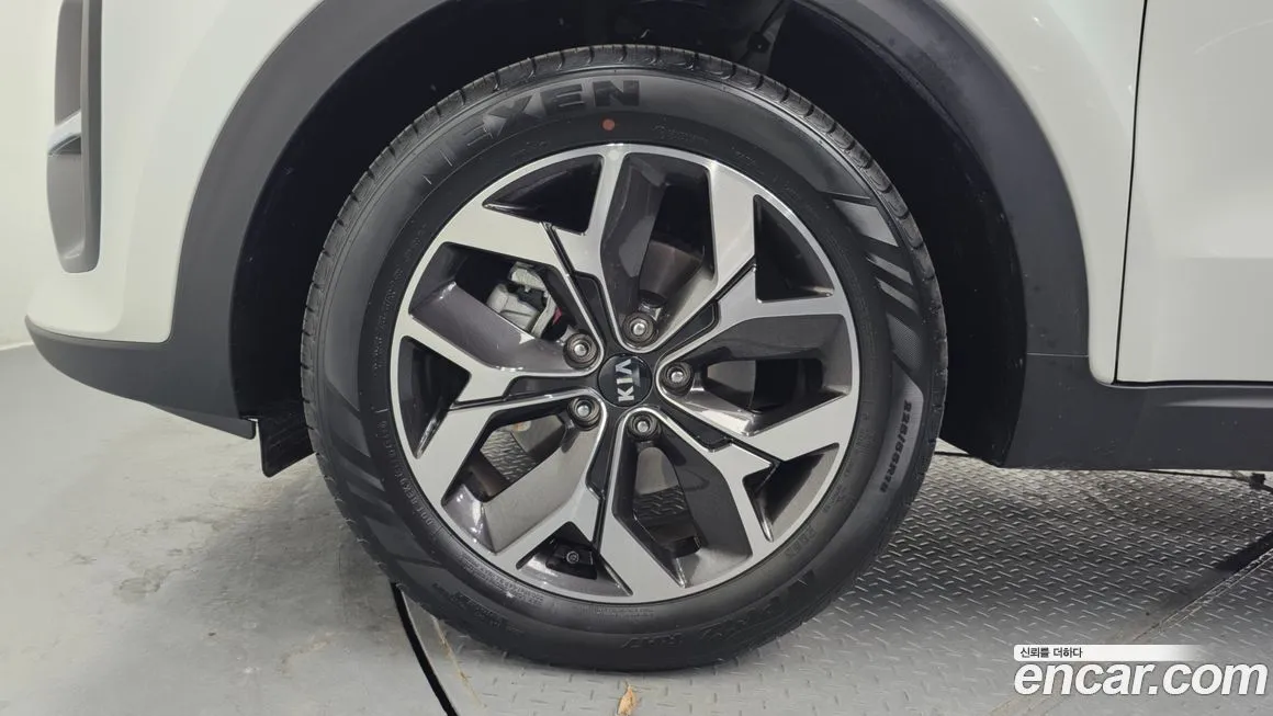 Kia Sportage — фото 5