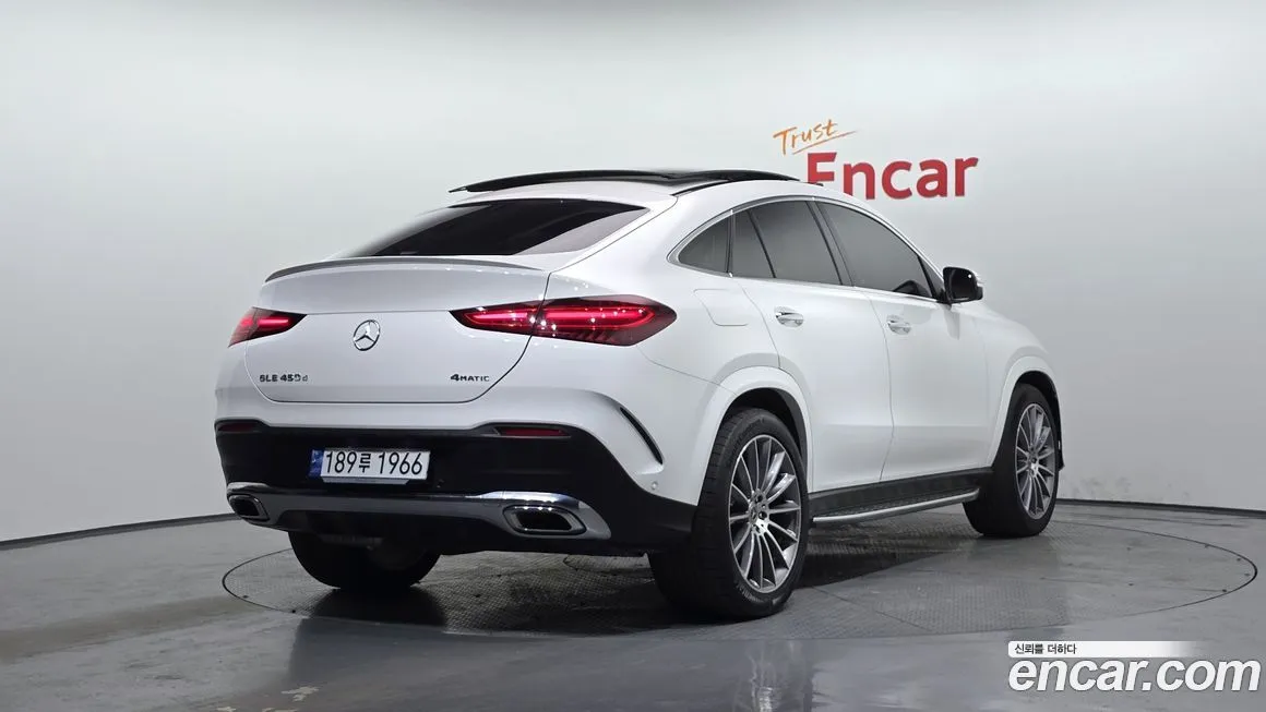 Mercedes-Benz GLE-Class — фото 2