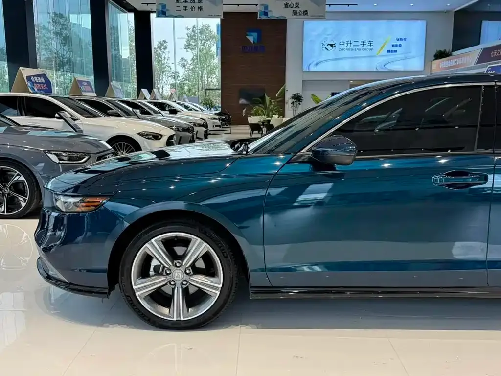Honda Accord 2023 из CN, фото 6