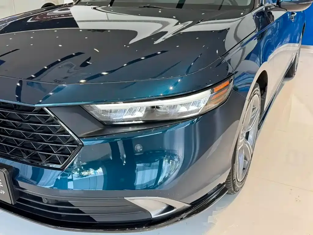 Honda Accord 2023 из CN, фото 7