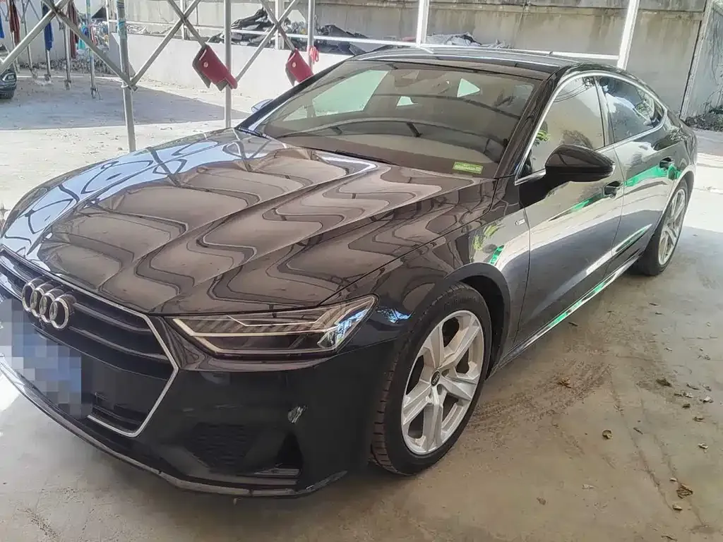 Audi A7 2021 из CN, фото 1