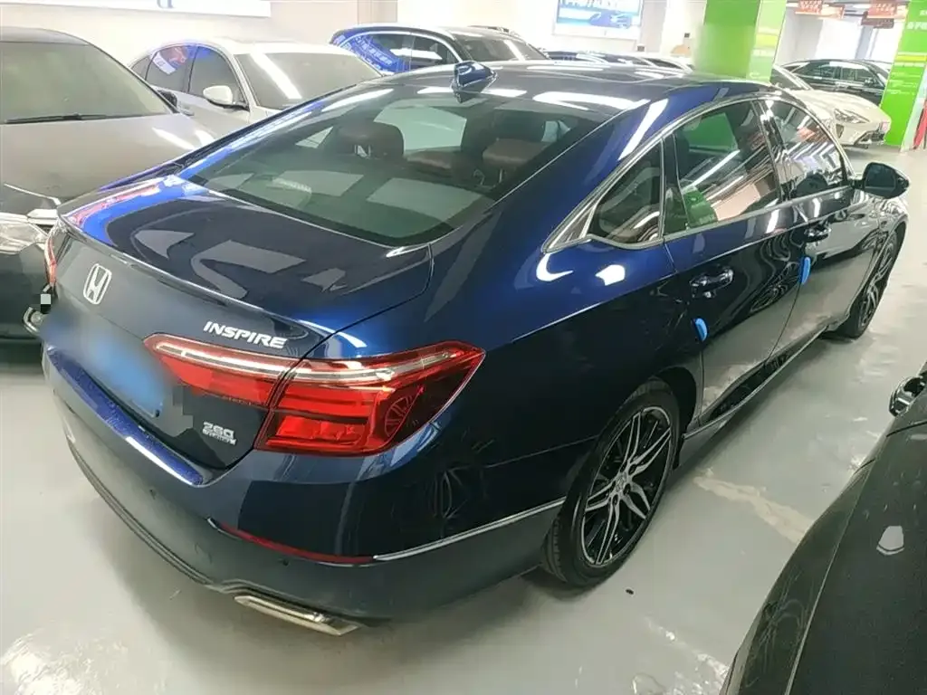 Honda Inspire 2023 из CN, фото 7