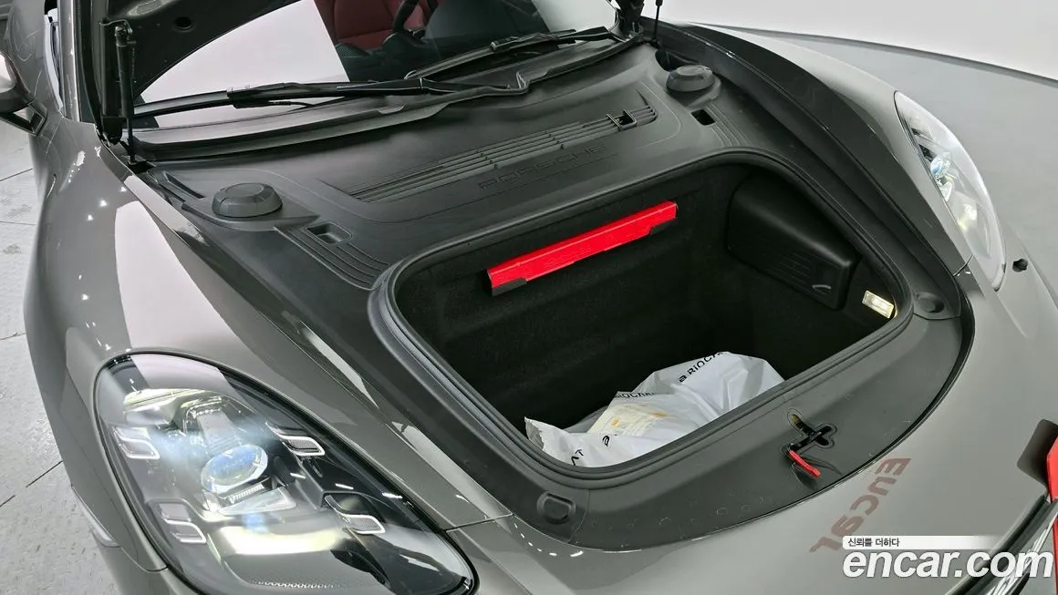 Porsche 718 2024 из KR, фото 6