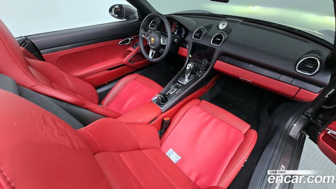 Porsche 718 2024 из KR, фото 7