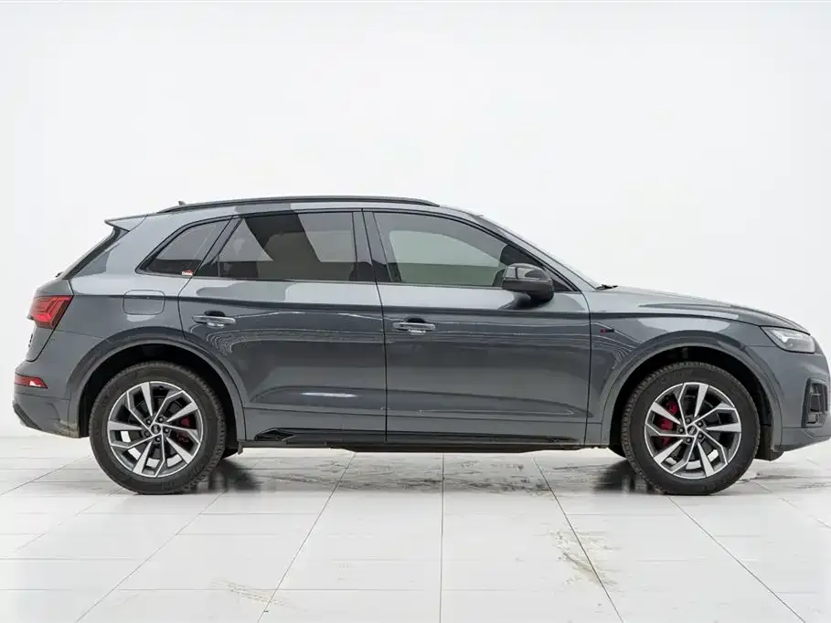 Audi Q5L 2024 из CN, фото 9