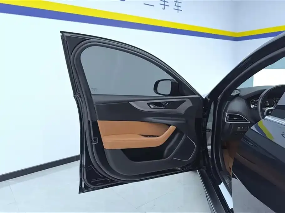 Jaguar XEL 2022 из CN, фото 7