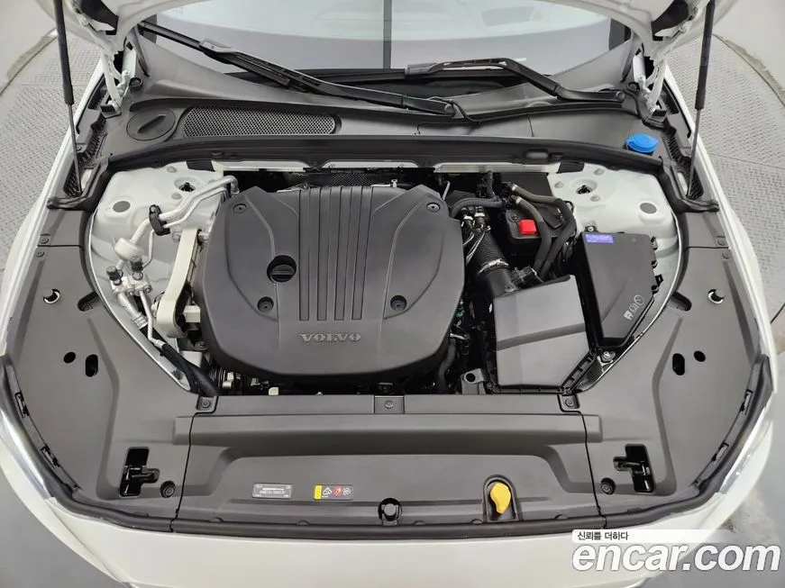 Volvo S90 2024 из KR, фото 6